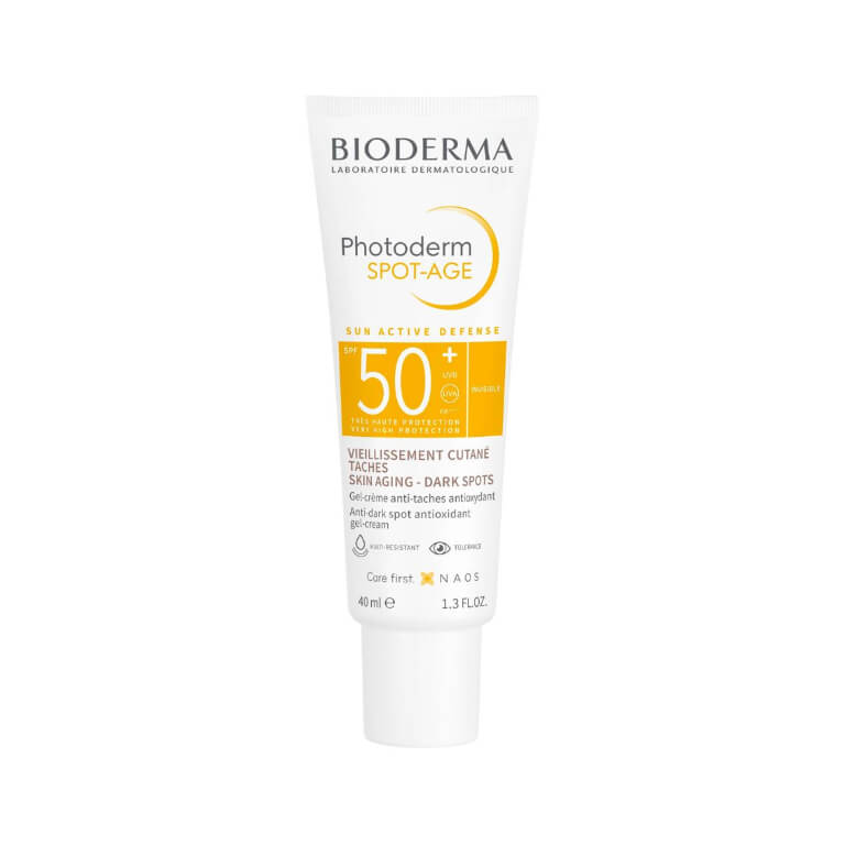 Bioderma - Photoderm Spot-Age Spf50+ 40ml sunscreen offers protection against UV rays.