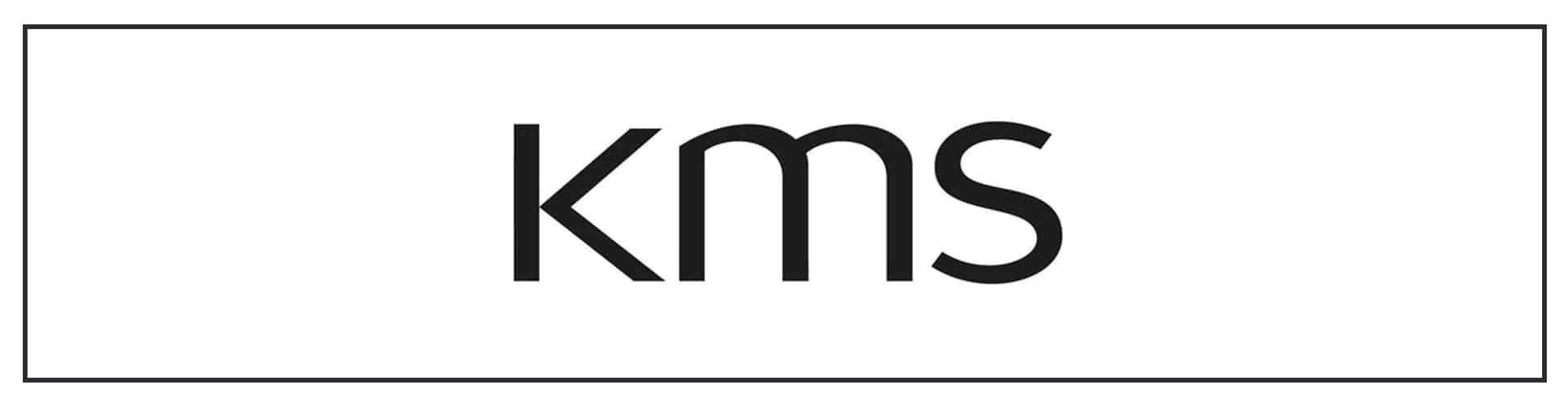 A black and white logo with the word kms.