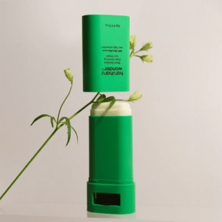 Haruharu Wonder Bamboo Daily Soothing Sun Shield SPF50+ 20g - Image 4