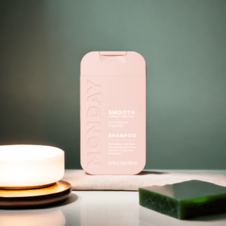 MONDAY Haircare SMOOTH Shampoo 200ml